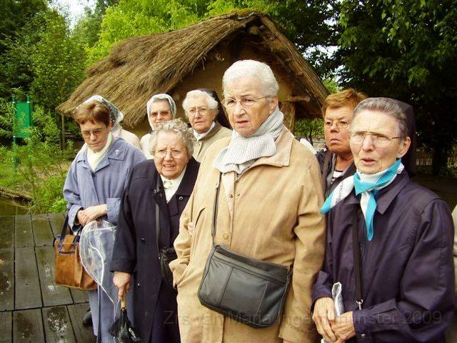 0050 Museum Aubechies.JPG
